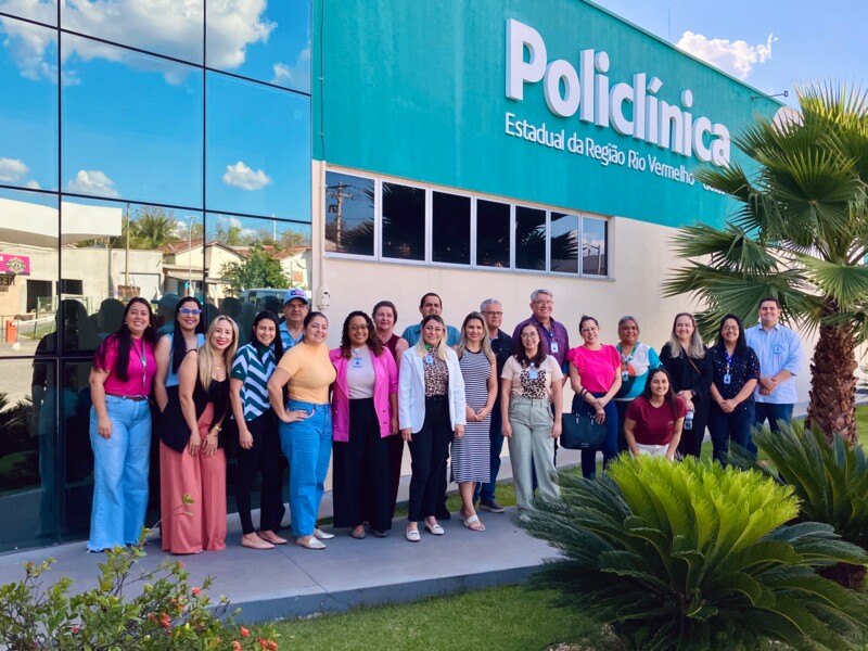 policlinica-goias-recepciona-secretarios-e-representantes-da-saude-dos-municipios-atendidos-pela-unidade
